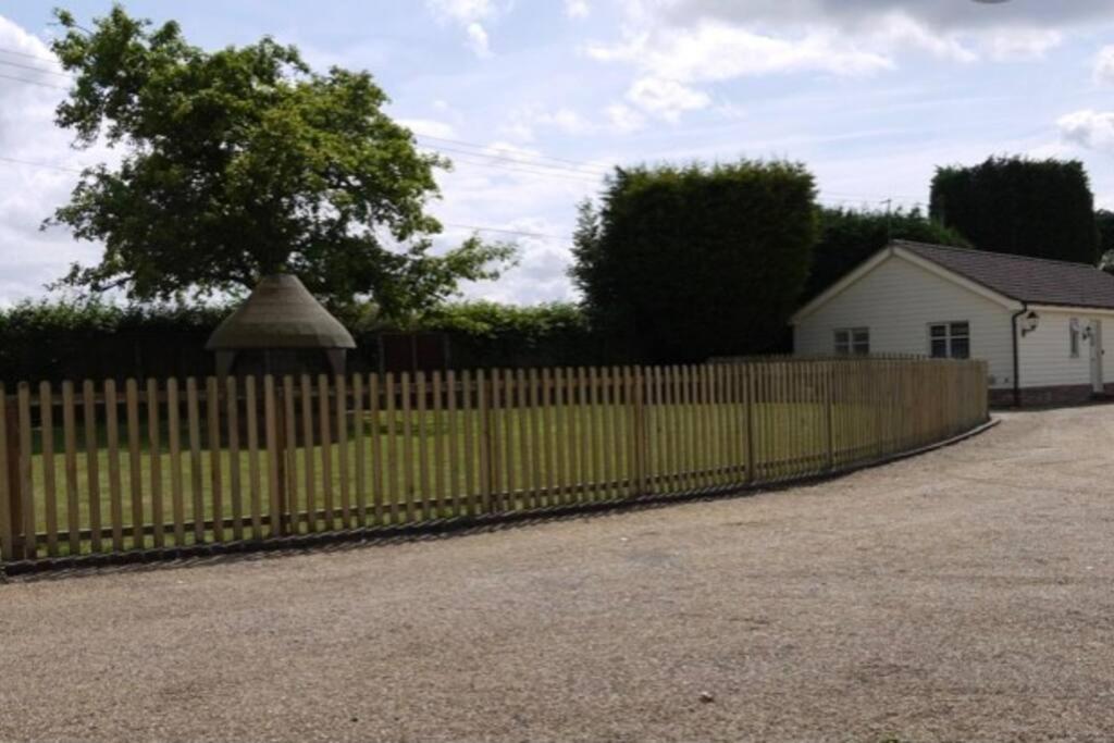 The Oaks, Luxury 2 Bedroom Cottage In A Peaceful Location Haughley Exteriér fotografie